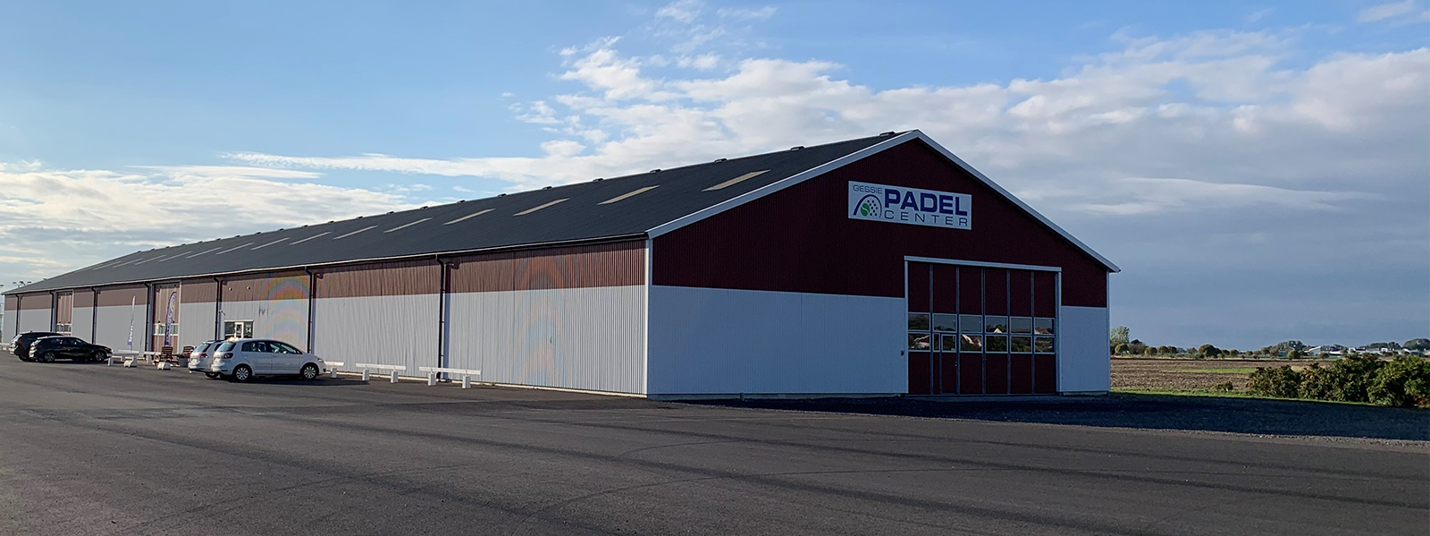 A padel arena and a perfect indoor climate