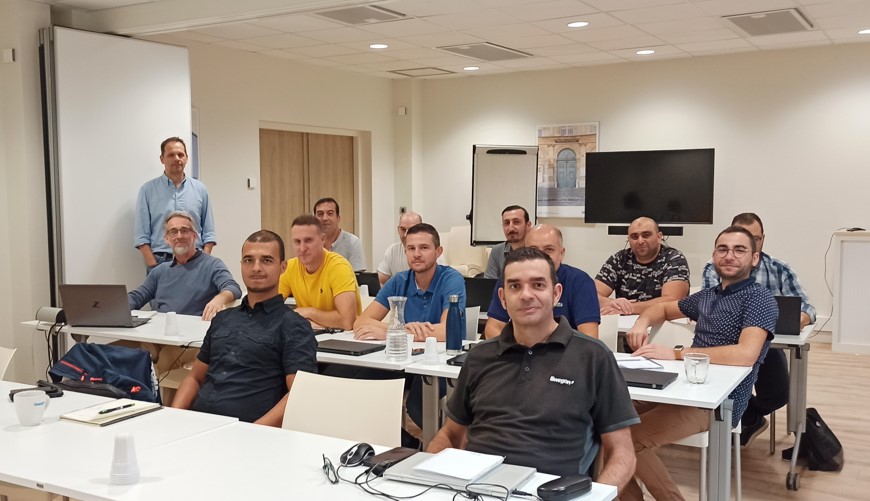 &eacute;quipe service.jpg